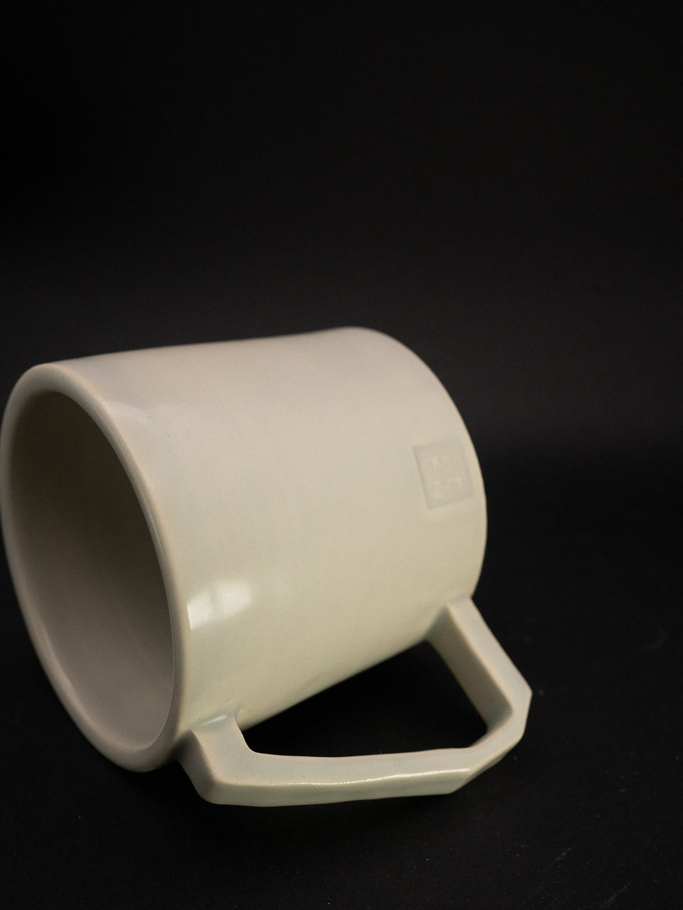 ANGULAR MUG